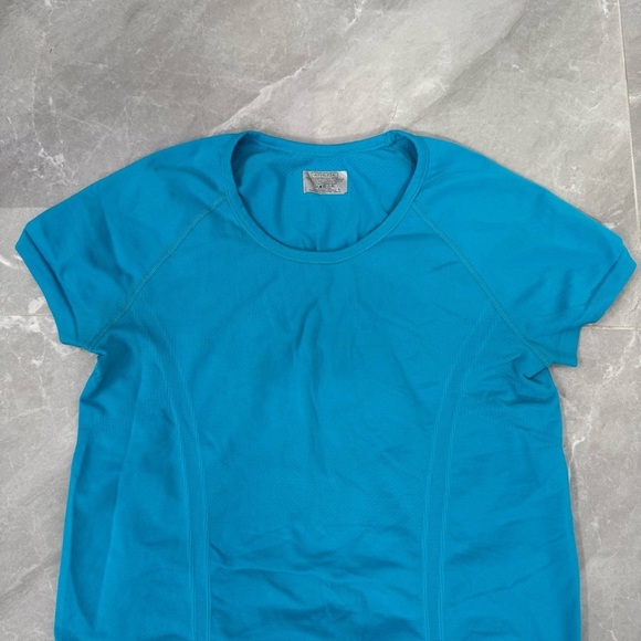 Women’s Athleta Fastest Track Tee Short Sleeve Workout Athletic Top Size Large - Picture 3 of 16